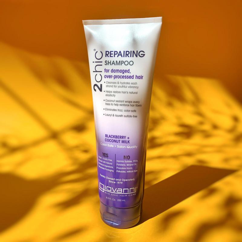 Regeneračný šampón pre poškodené vlasy, Giovanni 2chic® Repairing Shampoo,  250ml